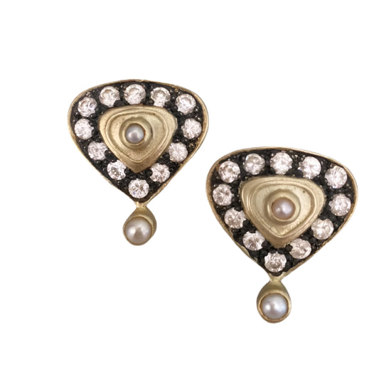 "Katherine" Pearl stud Earrings